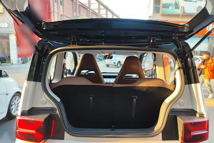 Used Wuling Hongguang MINIEV 2022 GAMEBOY 200km Gaming Edition with Lithium Iron Phosphate
