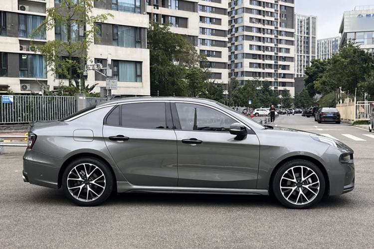 Used Lynk & Co 03 2021 2.0TD Automatic Trendy Champion Edition
