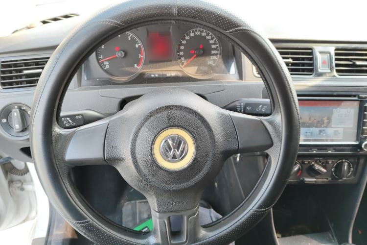 Used Volkswagen Santana 2015 1.4L Manual Fashion Edition
