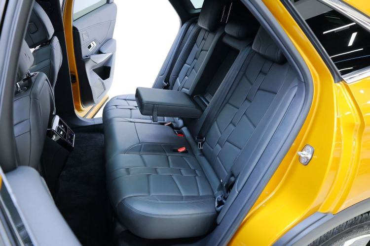 Used  7 2018 45THP Rivoli Pioneer Edition
