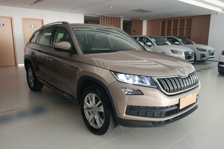 Used Skoda Kodiaq 2018 Facelifted TSI330 5-Seater Two-Wheel-Drive Comfort Edition
