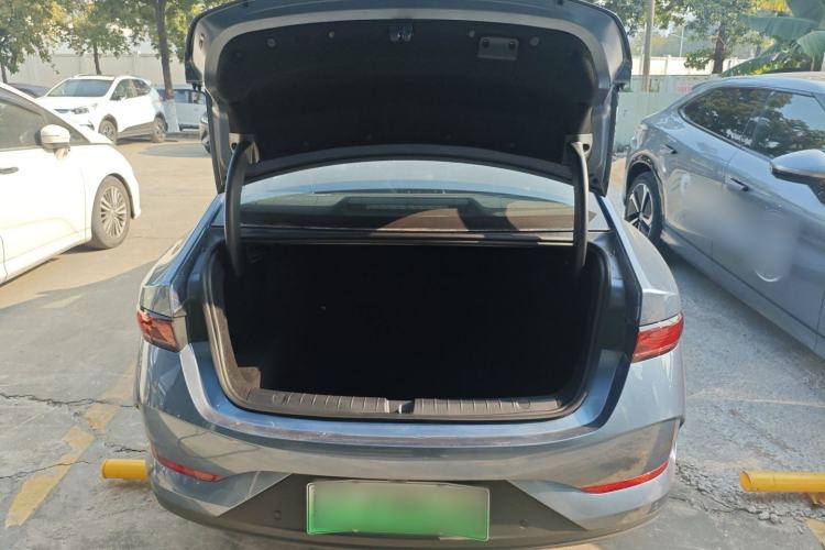 Used BYD Qin PLUS 2025 DM-i Smart Drive 55KM Beyond Model