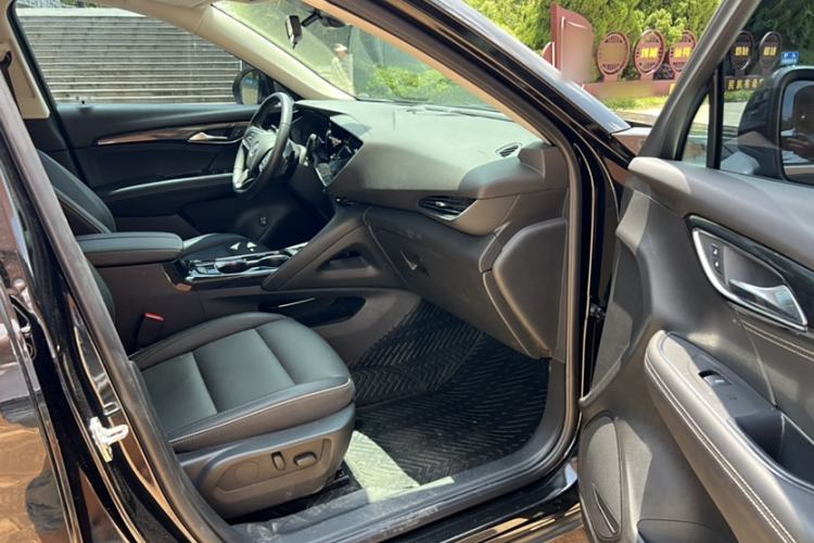 Used Buick Envision 2023 Encore S 552T Two-Wheel Drive Luxury Model
