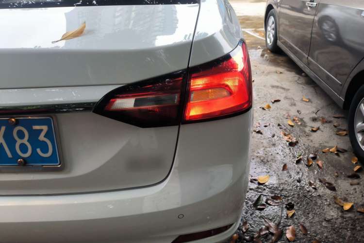 Used Roewe 360 2018 PLUS 1.5L Automatic Luxury Edition
