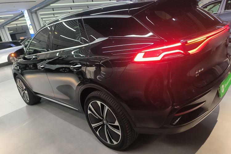 Used BYD Tang New Energy 2022 EV 635 km All-Wheel-Drive Flagship Model
