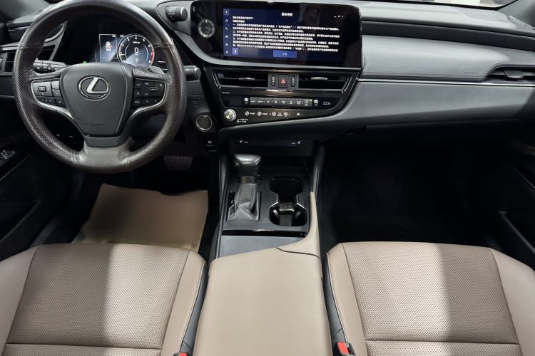 Used Lexus ES 2022 200 Excellence Edition
