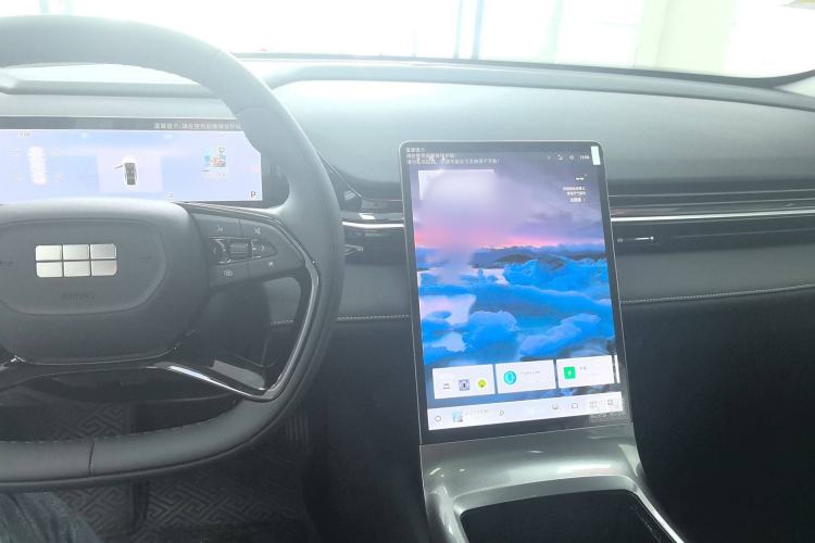 Used  L6 2024 125km PLUS Dragon Edition
