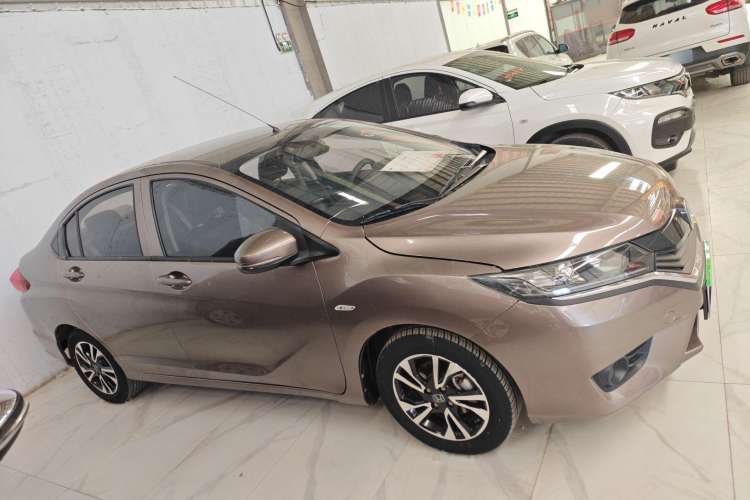 Used Honda Greiz 2016 1.5L CVT Classic Edition
