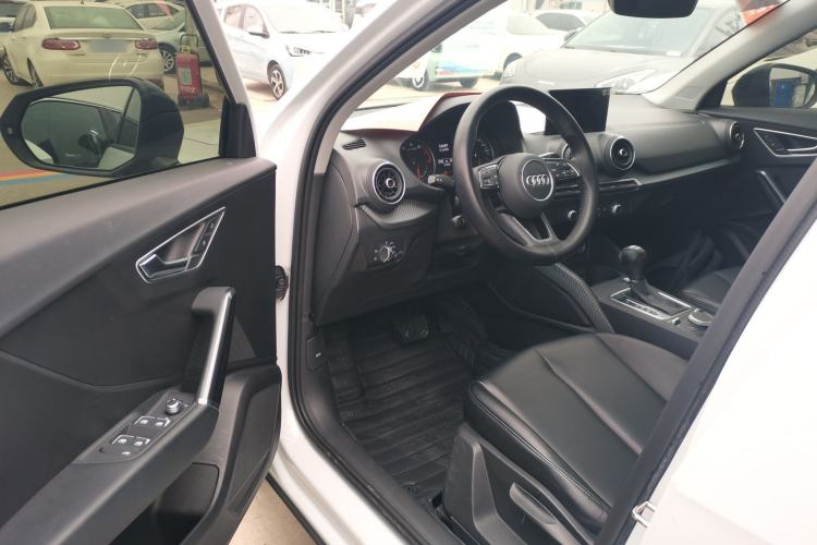 Used Audi Q2L 2018 35 TFSI Launch Exclusive Edition China VI