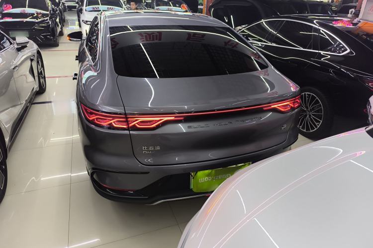 Used BYD Han 2022 DM-i 121KM Prestige Model
