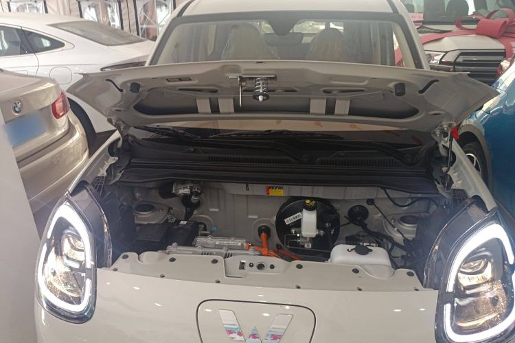 Used Wuling Hongguang MINIEV 2025 Four-Door Version Advanced Edition
