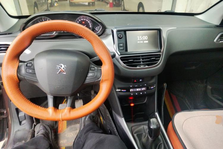 Used Peugeot 2008 2014 1.6L Manual Fashion Edition