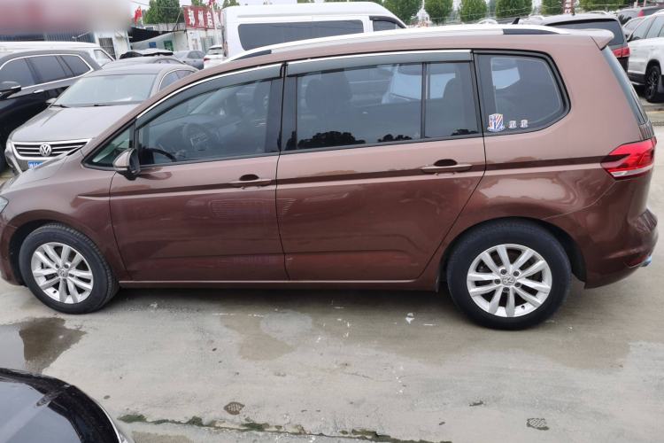 Used Volkswagen Touran 2016 Volkswagen Touran L 280TSI DSG Comfort Edition
