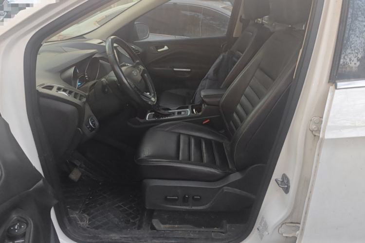 Used Ford Kuga 2017 EcoBoost 180 Two-Wheel-Drive Luxury Wing Edition
