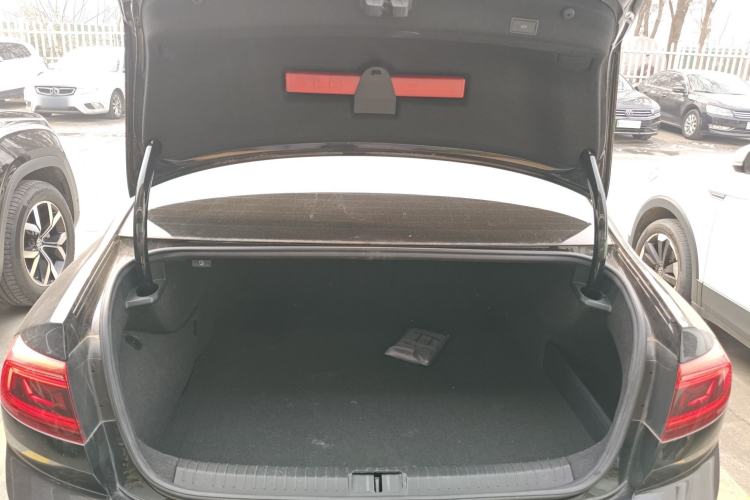 Used Volkswagen Magotan GTE Plug-in Hybrid 2022 GTE Luxury Model
