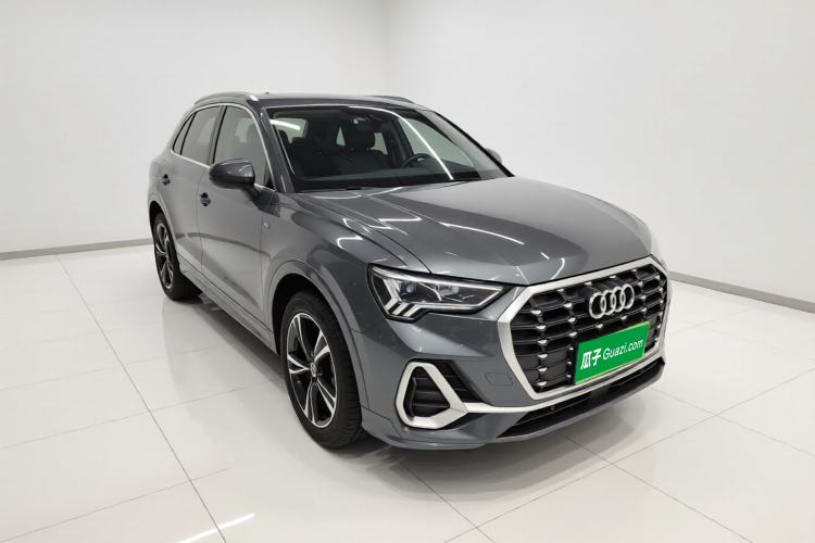 Used Audi Q3 2021 35 TFSI Fashion Dynamic Model