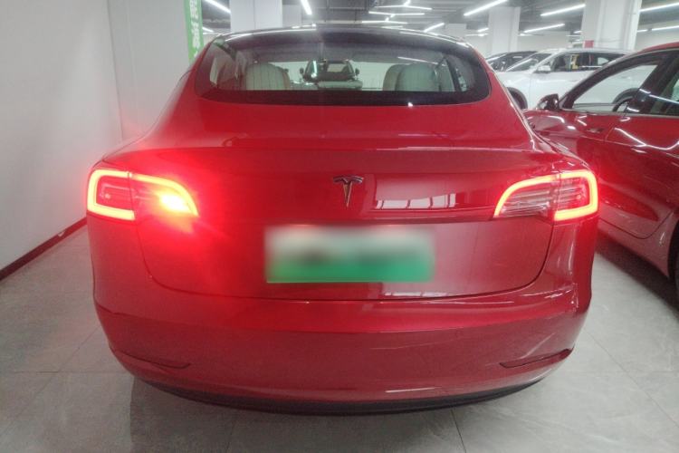 Used Tesla Model 3 2019 Long-Range Rear-Wheel-Drive Version
