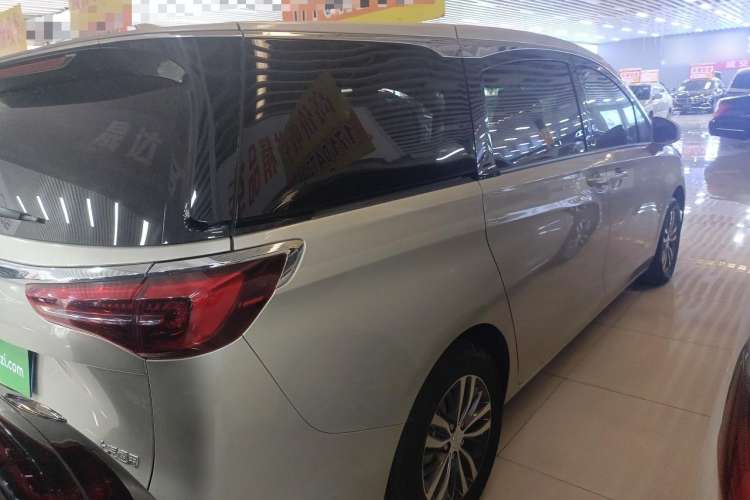 Used Buick GL8 2021 ES Landtrek 653T Comfort Edition
