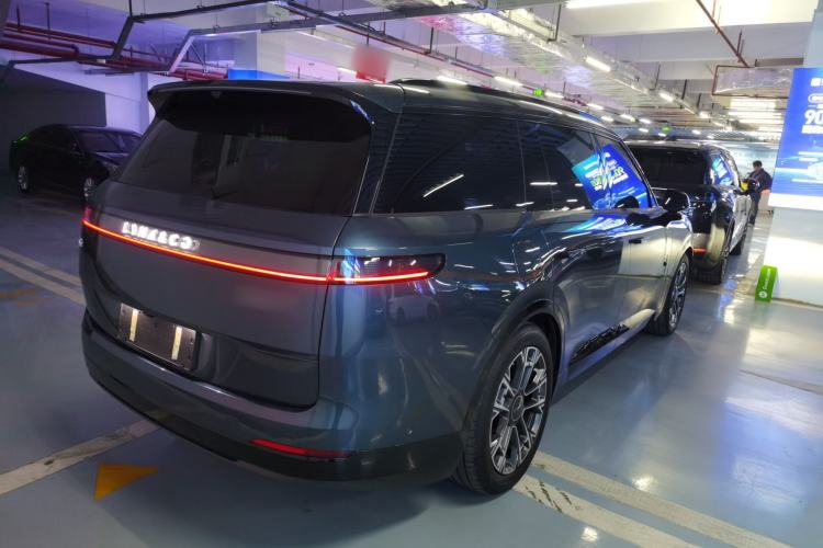 Used Lynk & Co 900 2025 2.0T Ultra