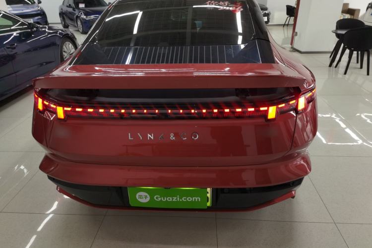 Used Lynk & Co Z10 2025 95 kWh 702 km All-Wheel Drive Intelligent Driving Ultra
