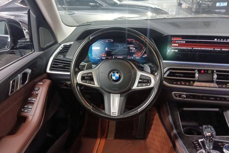 Used BMW X5 2022 xDrive40i M Sport Package
