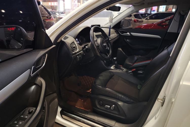 Used Audi Q3 2018 30th Anniversary Edition 30 TFSI Fashion Model
