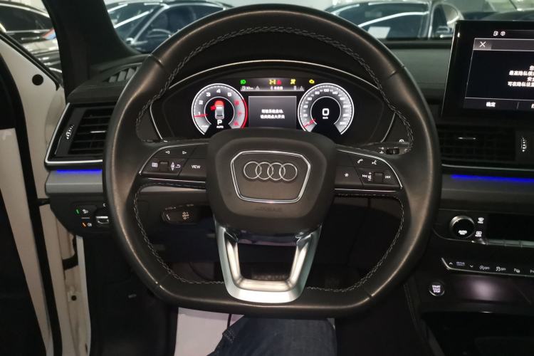 Used Audi Q5L Sportback 2022 40 TFSI Fashion Model
