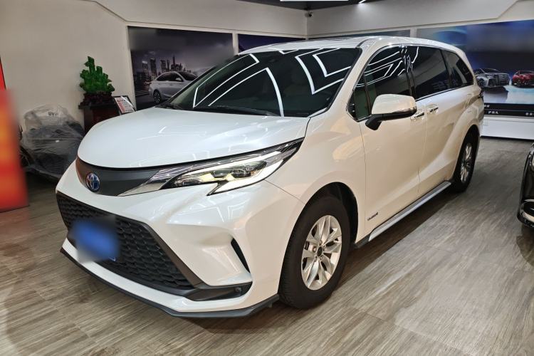 Used Toyota Granvia 2023 2.5L Hybrid Comfort Edition
