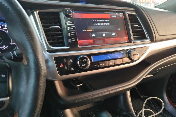 Used Toyota Highlander 2015 2.0T Four-Wheel Drive Luxury Edition 7-Seater
