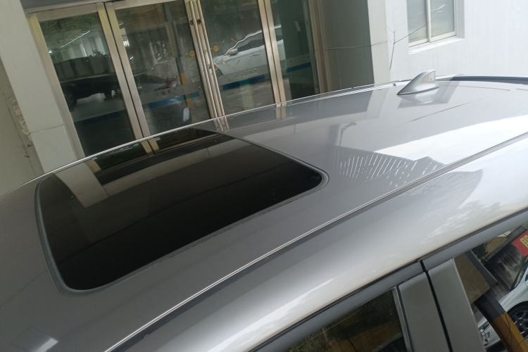 Used Toyota IZOA 2018 2.0L Yichi Version China VI Standard