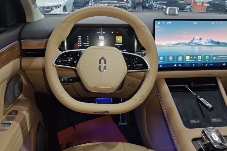 Used Hima AITO M7 2024 1.5T Rear-Drive Plus Version 5 Seats
