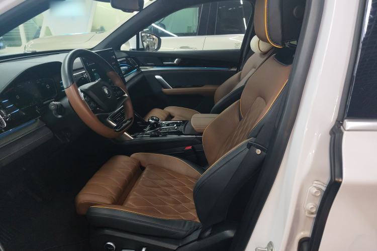 Used BYD Tang New Energy 2021 DM 2.0T Four-Wheel Drive High-Performance Flagship Model
