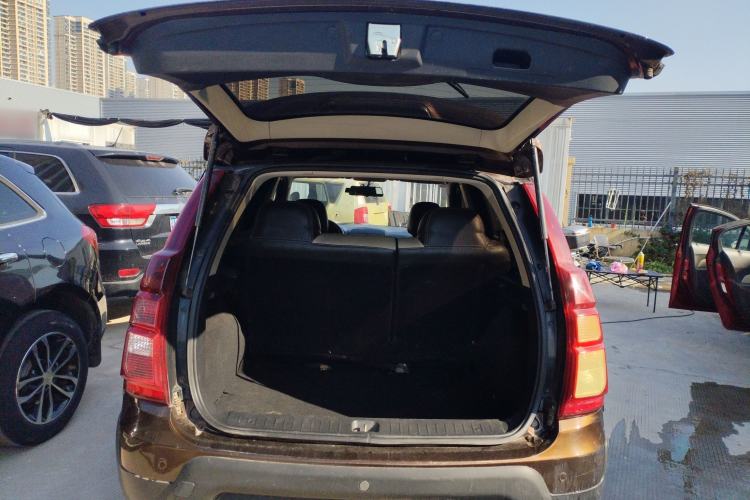 Used FORTHING Joyear XV 2015 1.6L CVT Comfort Model
