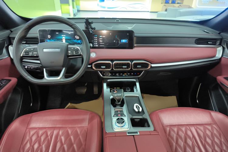 Used JETOUR X70 PLUS 2024 Champion Edition 1.5T DCT Champion MAX 5-Seater
