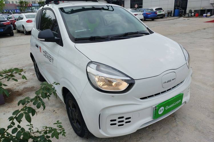 Used Roewe Clever 2021 302 km New Four-Seater Super-Efficient Version
