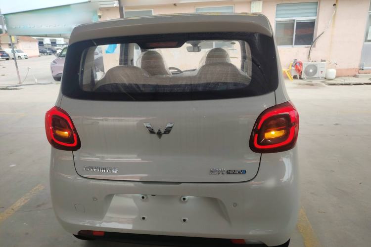 Used Wuling Hongguang MINIEV 2025 Four-Door Version Advanced Edition
