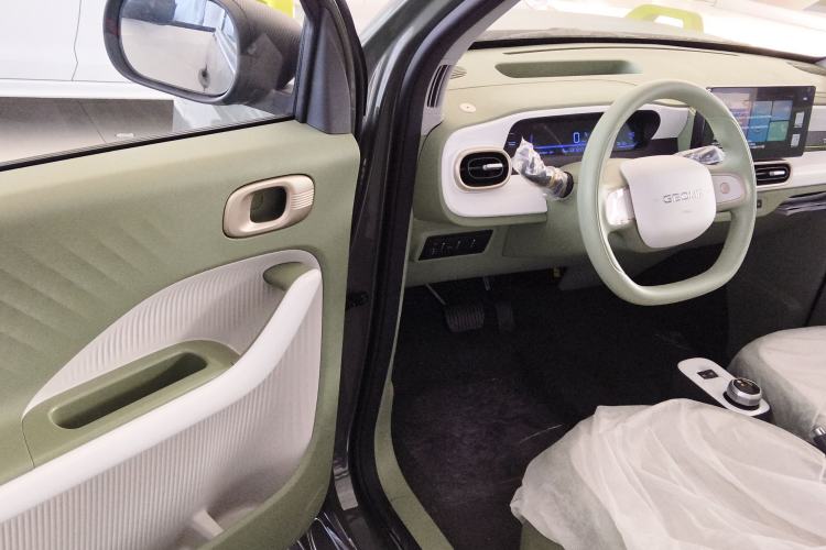 Used  Panda 2025 210km Panda Rider
