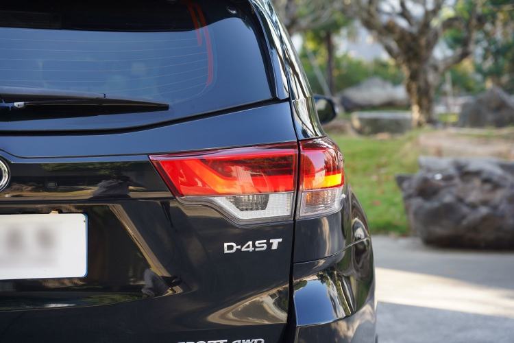 Used Toyota Highlander 2018 2.0T Four-Wheel Drive Prestige Version 7 Seats China VI Standard
