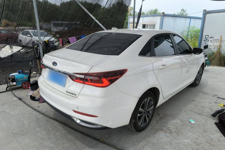 Used Ford Escort 2021 1.5L Automatic Diamond Edition
