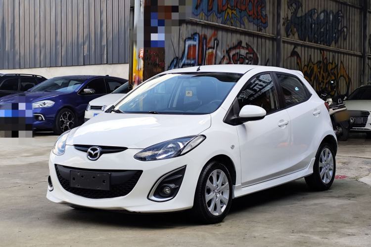 Used Mazda Mazda 2 2012 Hatchback Xuan Dong 1.5L Automatic Value Edition