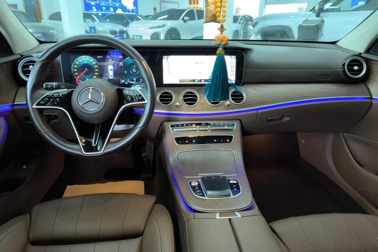 Used Mercedes-Benz E-Class 2022 Updated E 300 L Luxury Edition
