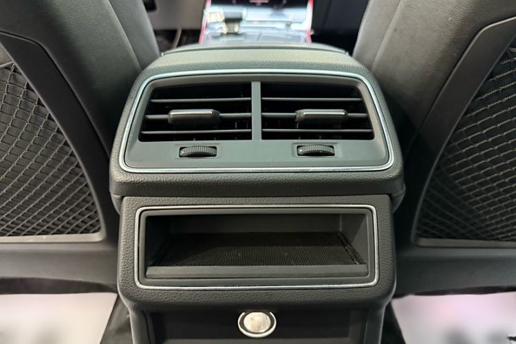 Used Audi A6L 2022 40 TFSI Luxury Dynamic Model
