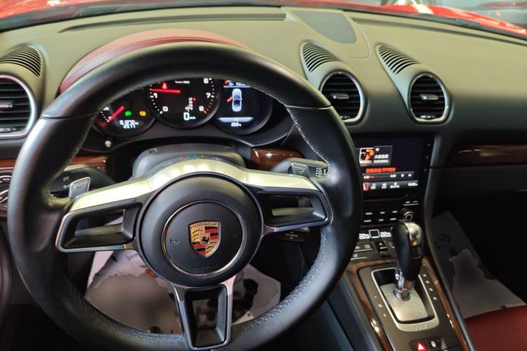 Used Porsche 718 2016 Boxster 2.0T
