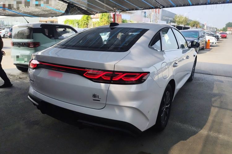 Used BYD Qin L 2025 DM-i Smart Drive 80KM Leading Model
