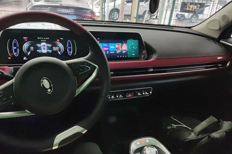 Used ORA Good Cat GT 2022 Mulan Edition 401 km Standard Range
