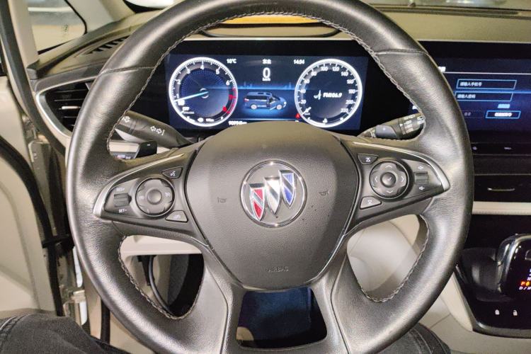 Used Buick GL8 2021 ES Landtrek 653T Comfort Edition