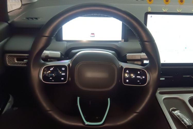 Used AION Y 2023 Younger