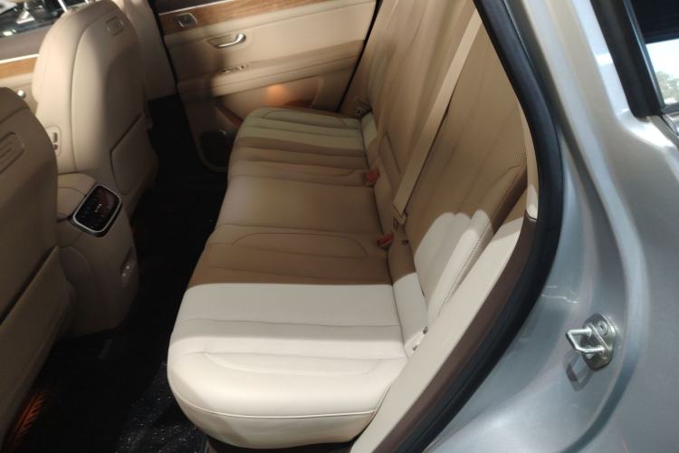 Used Hima AITO M7 2024 1.5T Rear-Drive Plus Version 5 Seats
