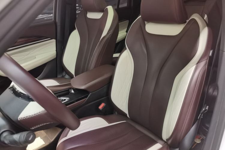 Used Geely Auto Monjaro L 2021 2.0TD DCT EVO Two-Wheel Drive Prestige Version
