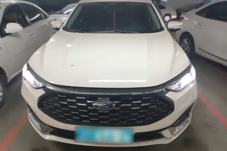 Used Ford Escort 2021 1.5L Automatic Diamond Edition
